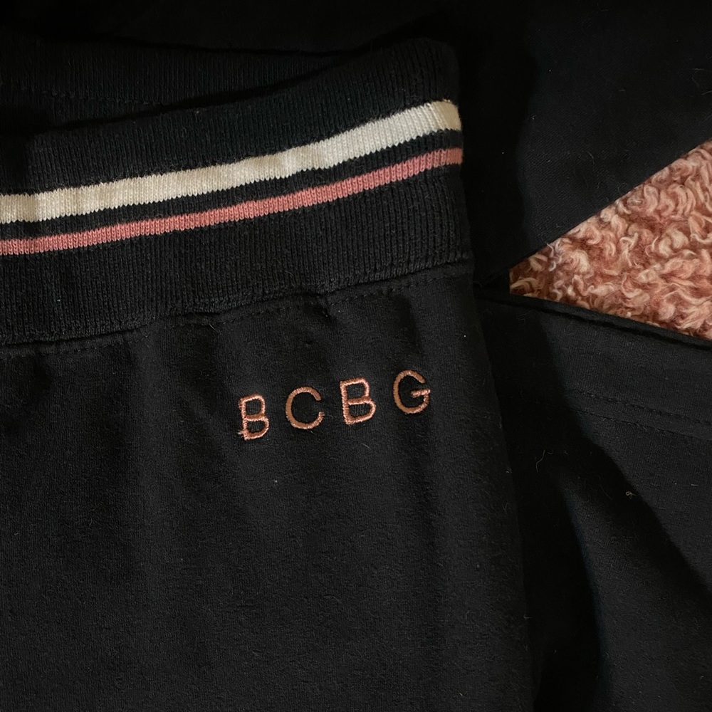 BCBG MATCHING SET!!! - Picture 3 of 6